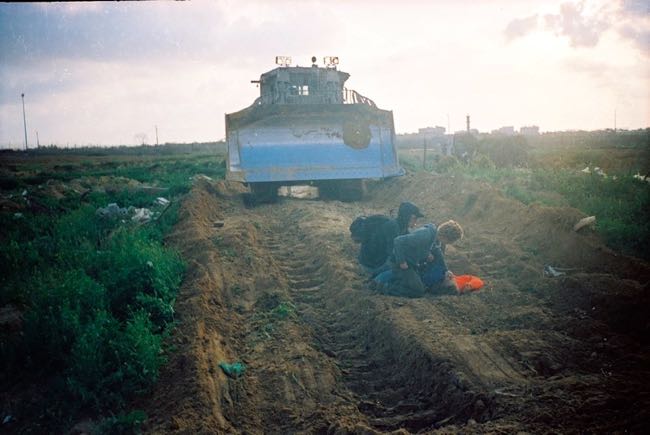 Après la mort de Rachel Corrie, tuée par un bulldozer israélien