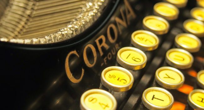 Corona Typewriter Cliff