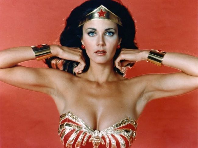 Lynda Carter Wonder Woman x650
